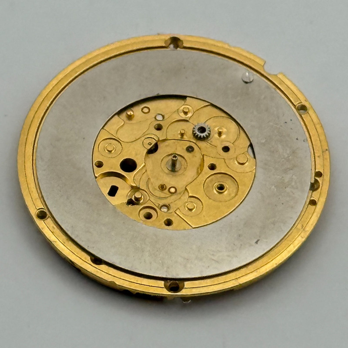 Omega 1434 Quartz Watch Movement - 6 Jewels - For Parts / Repair - 23.8mm