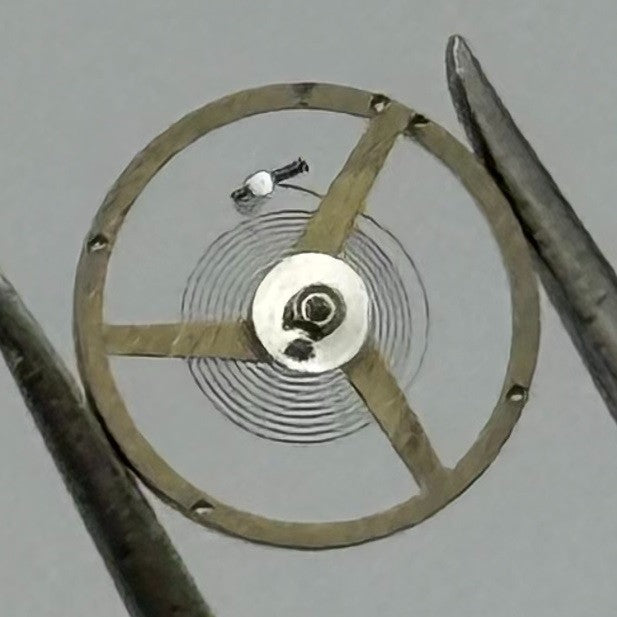 AS 1677 Balance Wheel Complete And Spring Renata 1414 M Watch Movement Parts NOS