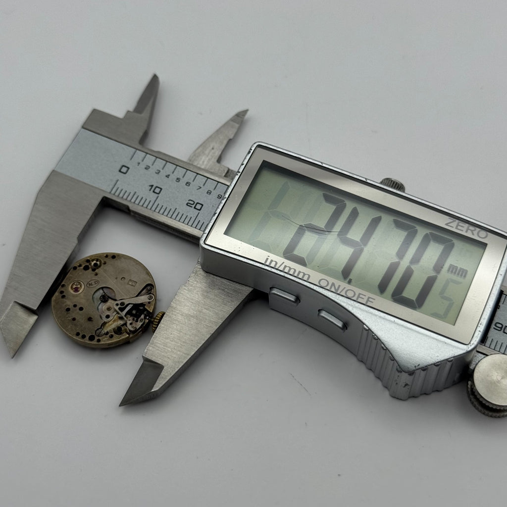 Peseux 6/240 Watch Movement - Spares - For Parts / Repair - 21.9mm