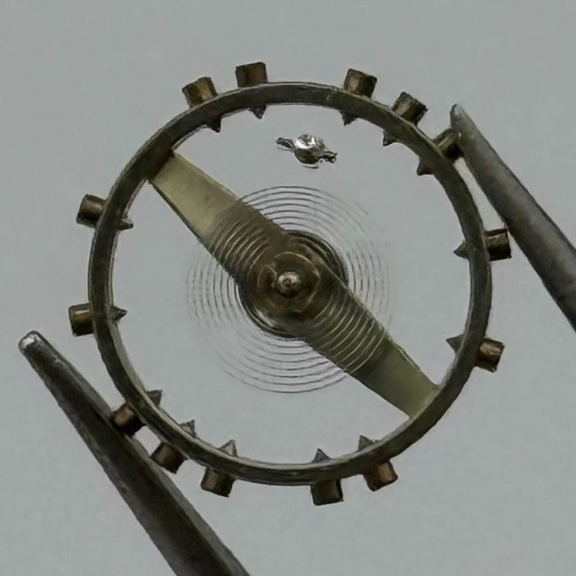 Cortebert 565 Balance Wheel Complete And Spring 10½’’’ 931 Watch Movement Parts