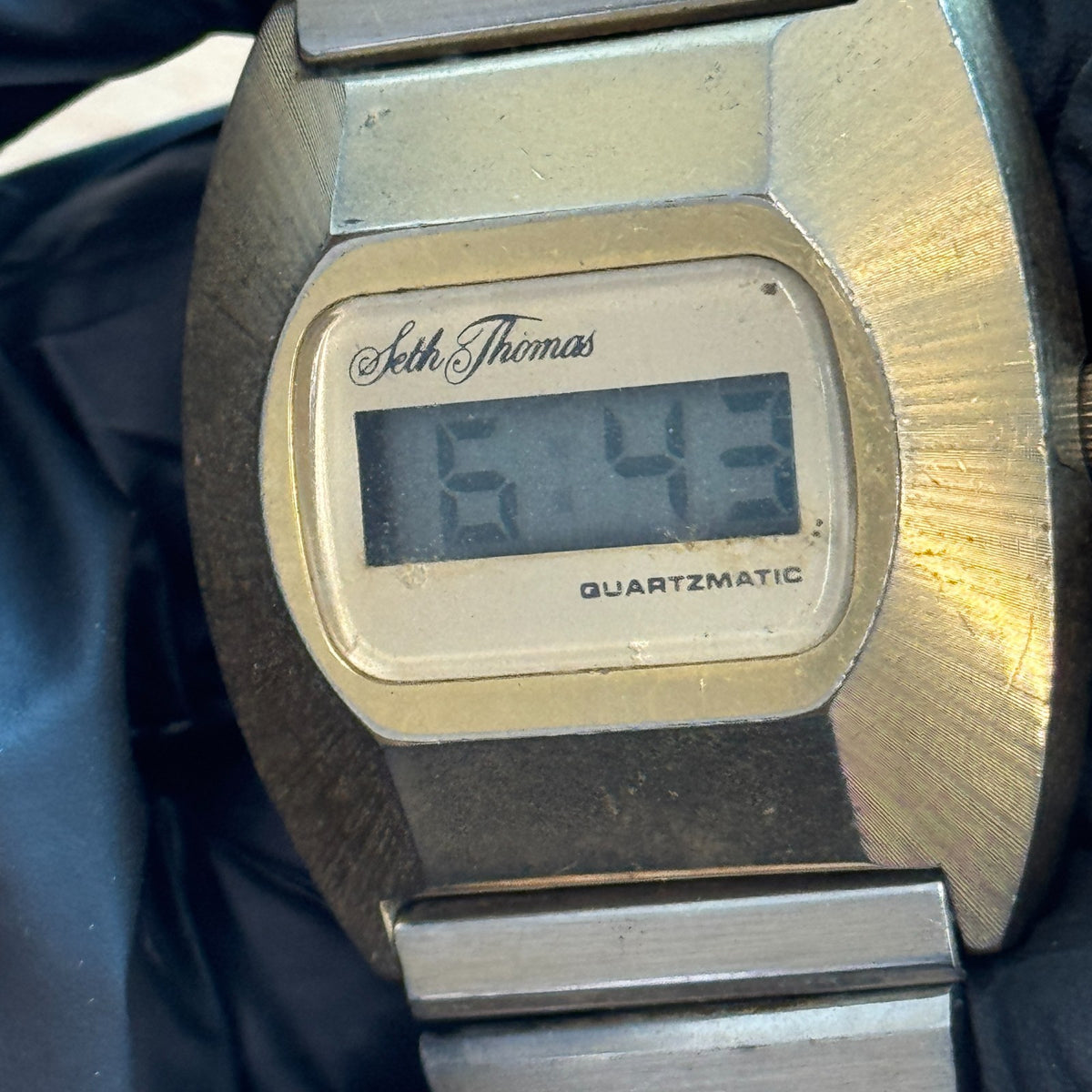 Seth Thomas Quartzmatic Watch - Rare Vintage Digital - Running To Restore - 38mm