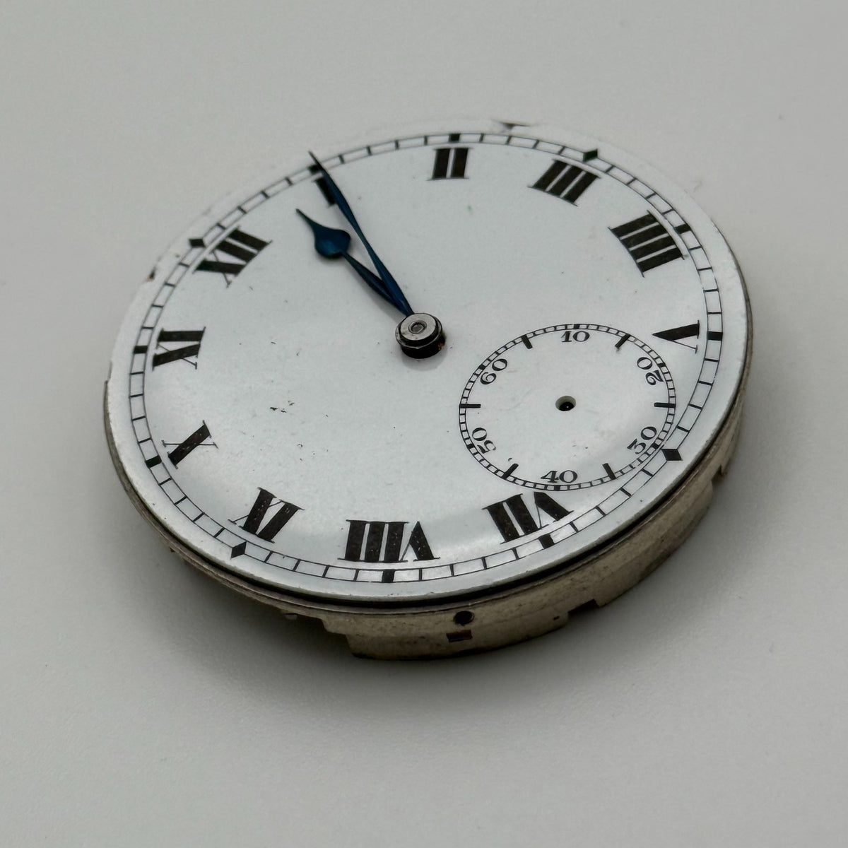 Record Trenton Dreadnought Pocket Watch Movement - Running - For Parts / Repair