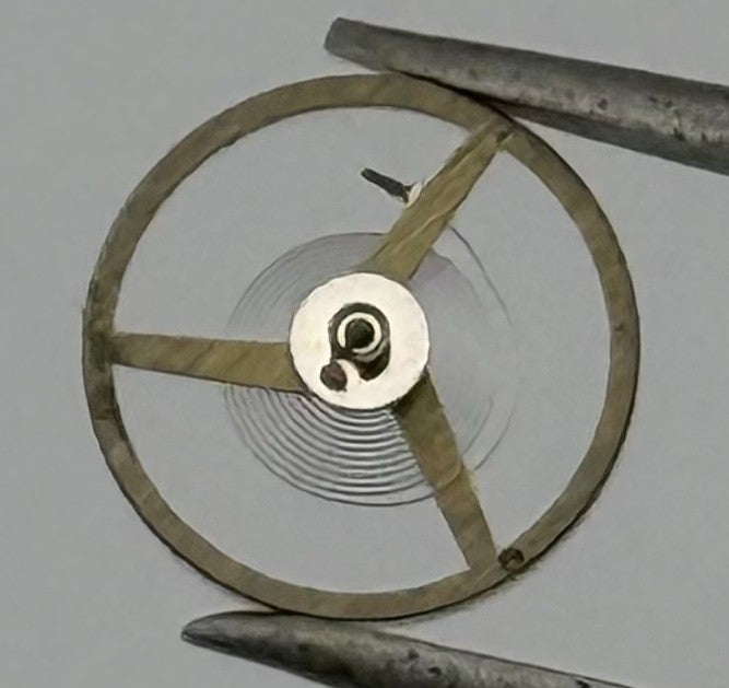 AS 976 1012 Balance Wheel Complete And Spring 5’’’ 1426 Watch Movement Parts NOS