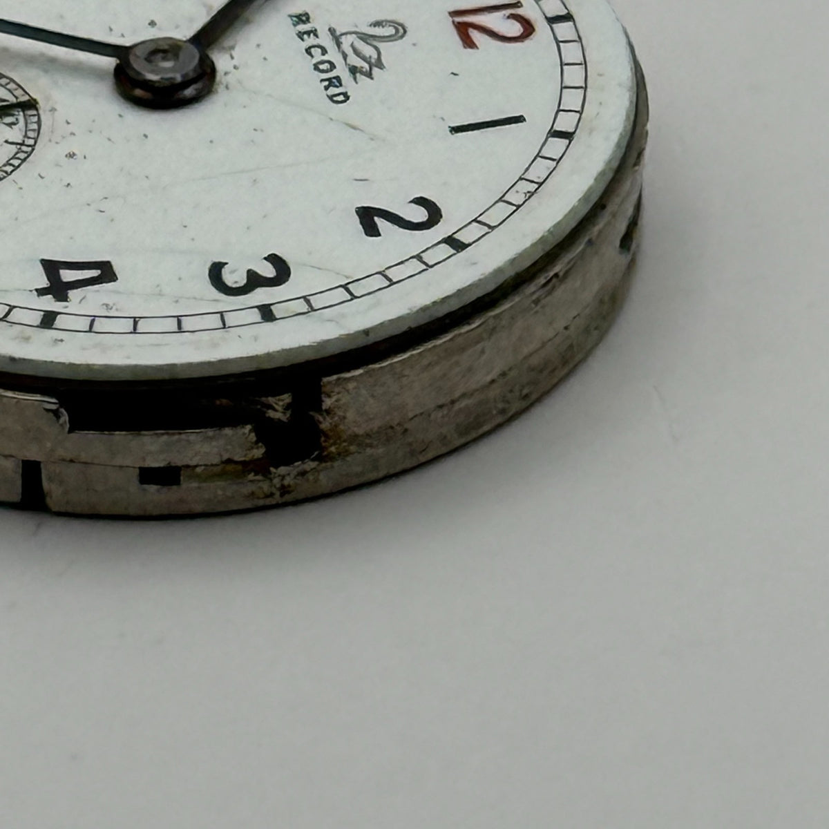 Record 160 Watch Movement - Sub Seconds 15 Jewels - For Parts / Repair - 21.9mm