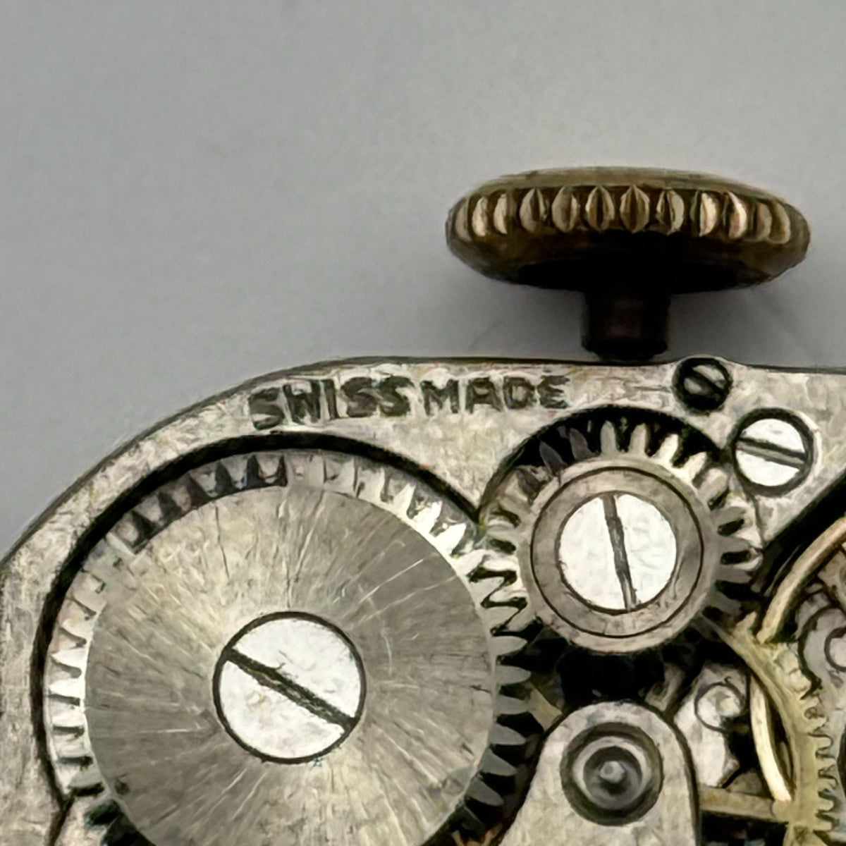 FEF 270 Watch Movement 15 Jewels Swiss Manual Wind Vintage Parts Repair 12.8mm