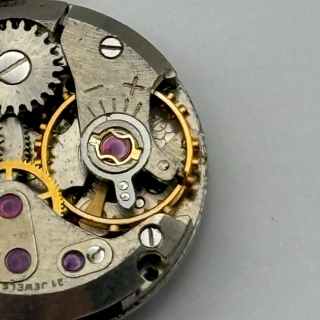 ETA 2410 Watch Movement Running Rotary 21 Jewels Swiss Parts Repair 15.2mm