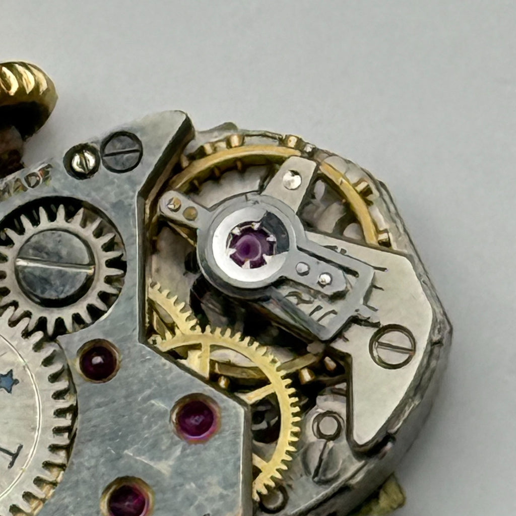 FHF 190 Watch Movement Running Trebex 17 Jewels Swiss Manual Wind Parts 12.8mm