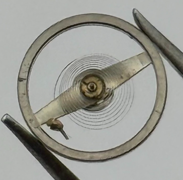 Oris 440 442 Balance Wheel Complete And Spring Pour Watch Movement Parts NOS