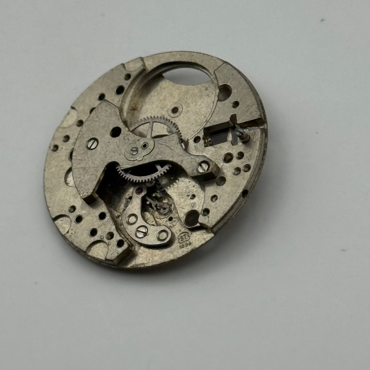 ST 1696 Watch Movement - For Parts / Repair - 25.8mm