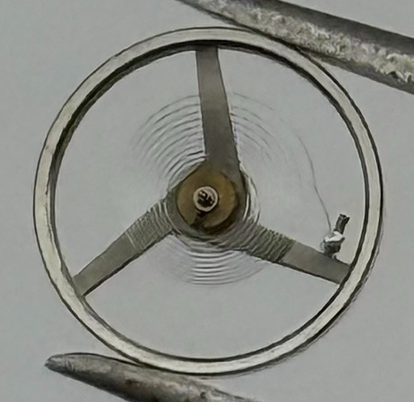AS 1677 Balance Wheel Complete And Spring Renata 1414 M Watch Movement Parts NOS