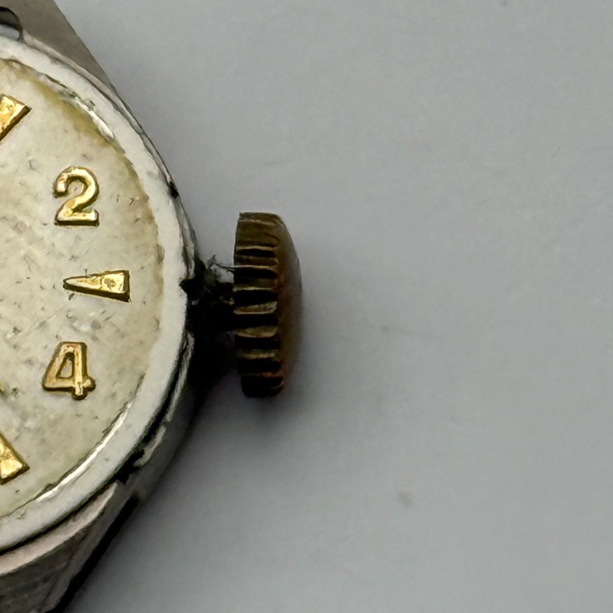 Junghans J73 Watch Movement Running Germany 15 Jewels Manual Wind Parts 15.2mm