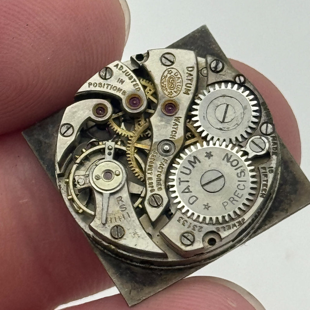 Datum Precision Manual Wind Watch Movement 15 Jewels Vintage Swiss Parts 19.6mm