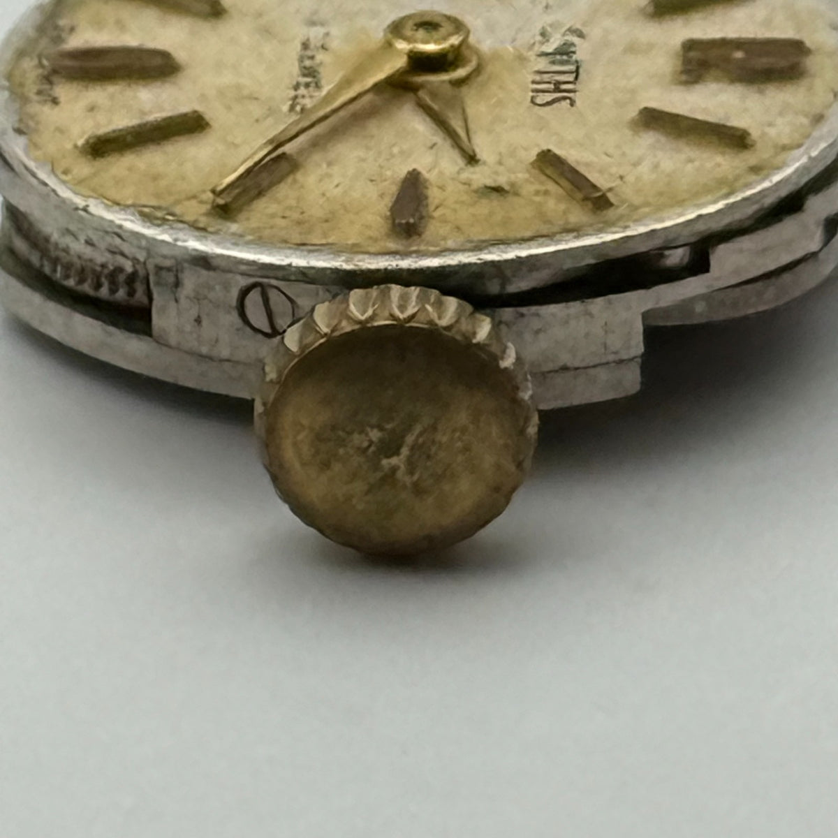 FE 68E4 Watch Movement Smiths 17 Jewels Swiss Manual Wind Parts Repair 13.1mm