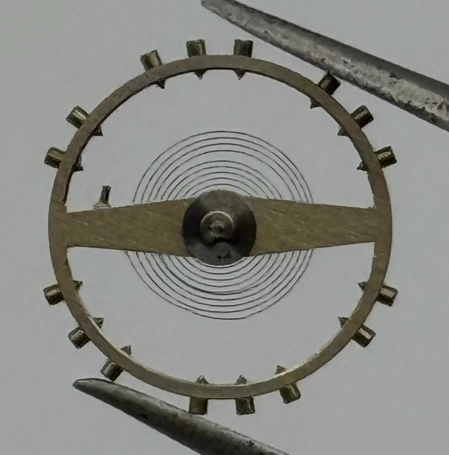 Peseux 320 330 Balance Wheel Complete And Spring 454 M Watch Movement Parts NOS