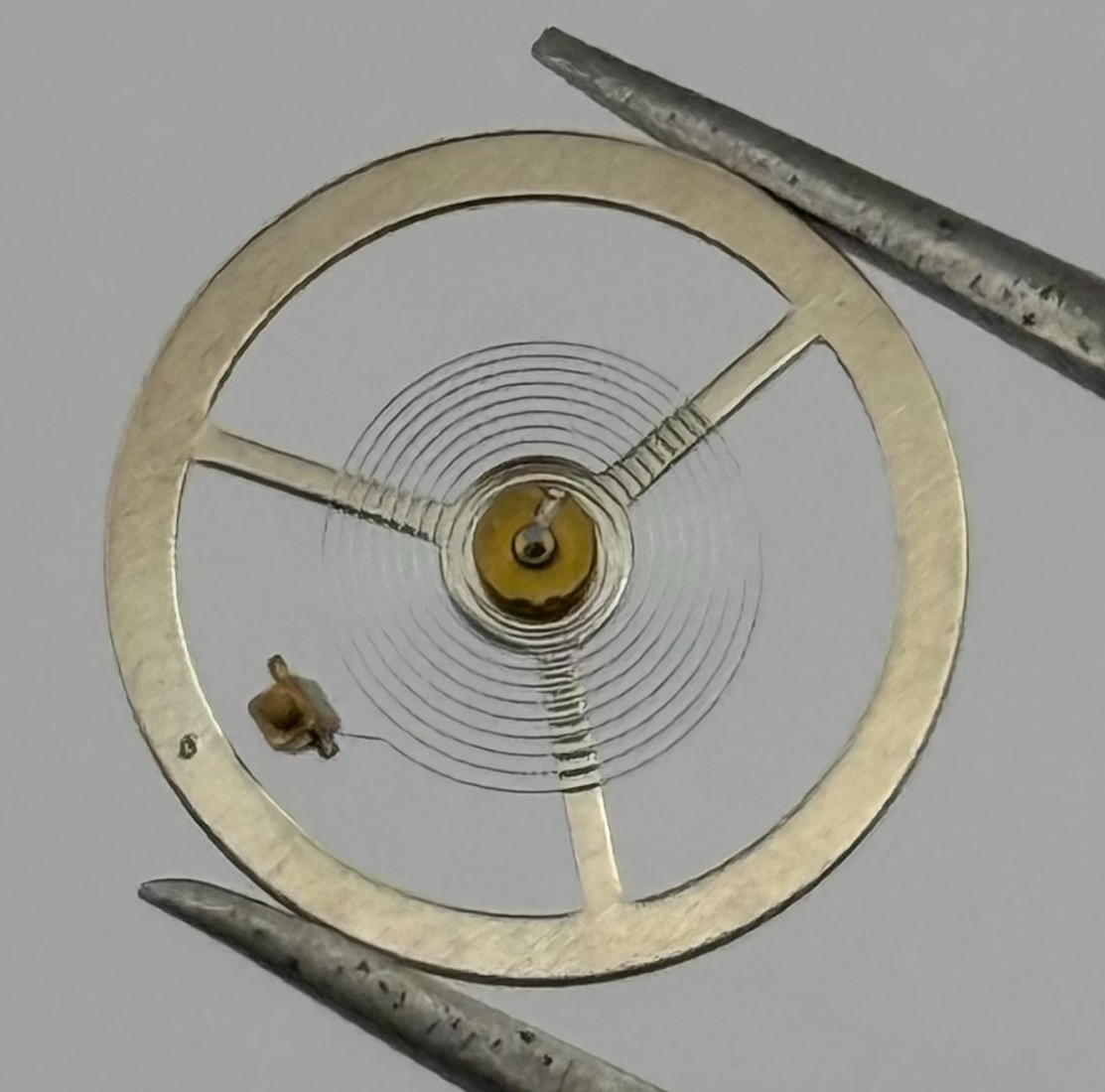 Brac 500 508 Balance Wheel Complete And Spring 12’’’ 5225 Watch Movement Parts