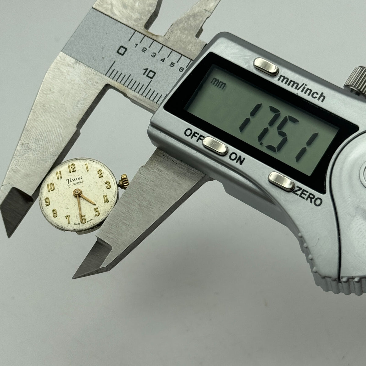Felsa F 4022 Watch Movement Timor Ladies Manual Wind Swiss Vintage Parts 17.5mm