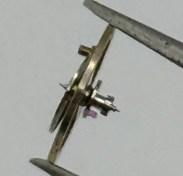 BFG 910 PL Balance Wheel Complete And Spring Renata 825 Watch Movement Parts NOS