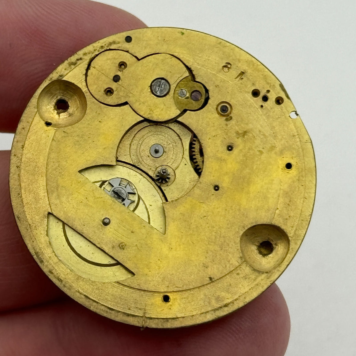 Unidentified Antique Key Wound Pocket Watch Movement PARTS REPAIR SPARES 36.3mm 