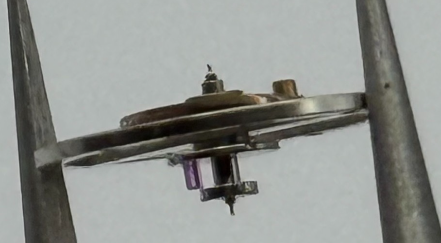 Brac 301 Balance Wheel Complete And Spring 10½’’’ Watch Parts NOS