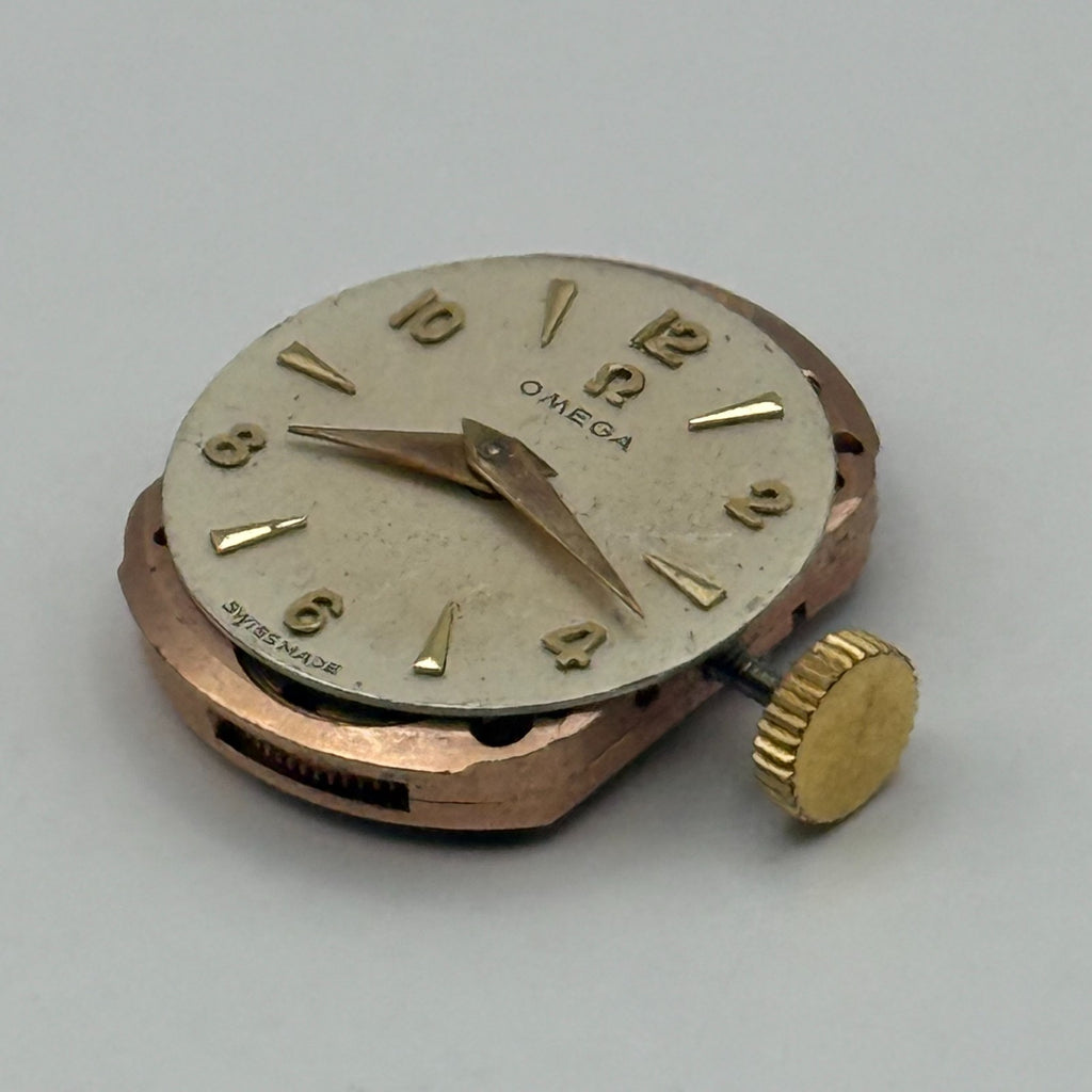 Omega 244 Watch Movement - Ladies 17 Jewels - For Parts / Repair - 17.9mm