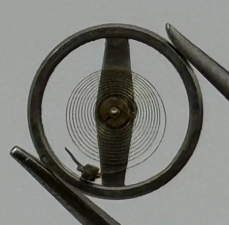 Brac 2051 Balance Wheel Complete And Spring 5¼’’’ 69 M Watch Movement Parts NOS