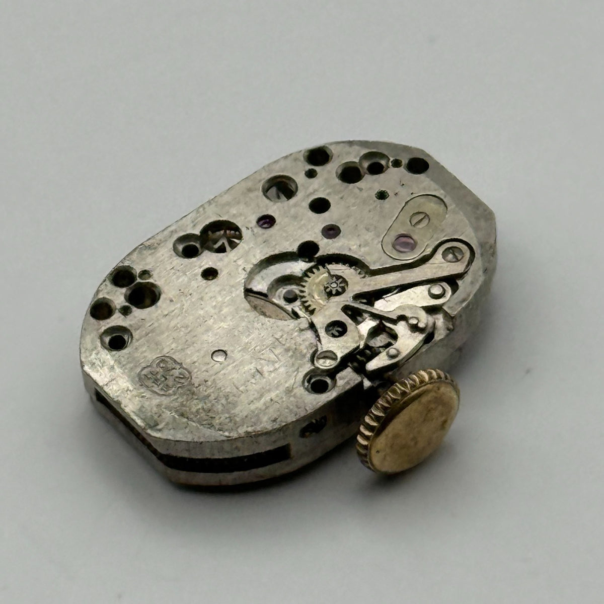 FEF 270 Watch Movement 15 Jewels Swiss Manual Wind Vintage Parts Repair 12.8mm