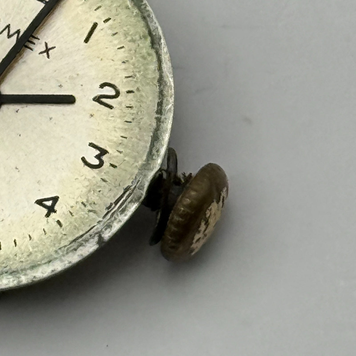 Timex 447 Watch Movement Gt. Britain Manual Wind Vintage Parts Repair 15.1mm