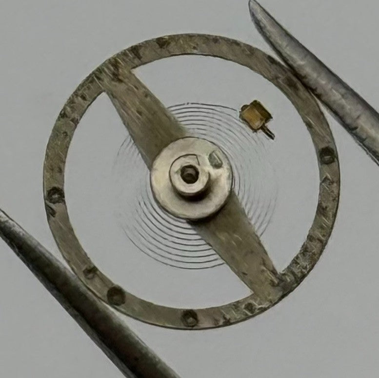 Smith LY SP Balance Wheel Complete And Spring 8¾’’’ Pour Watch Movement Parts
