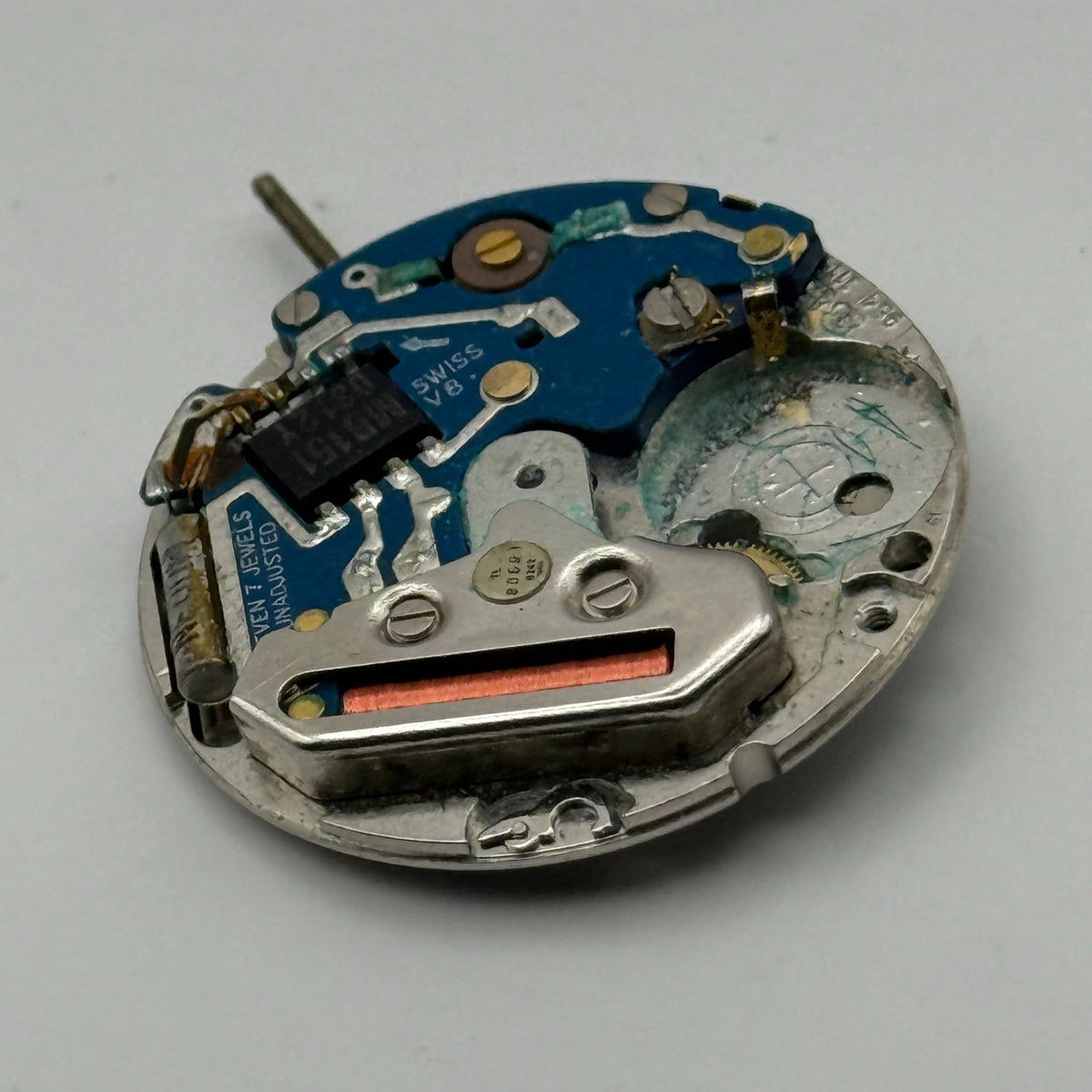 ETA 954.111 Watch Movement Quartz Swiss Date 7 Jewels Parts Repair Untested 26mm