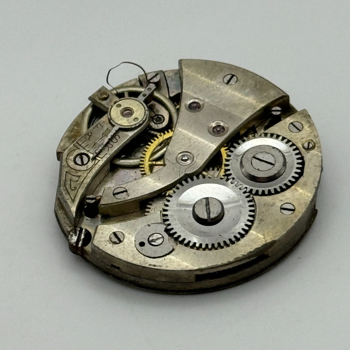 Unidentified Leaf Mark Watch Movement - Men's - For Parts / Repair - 28mm