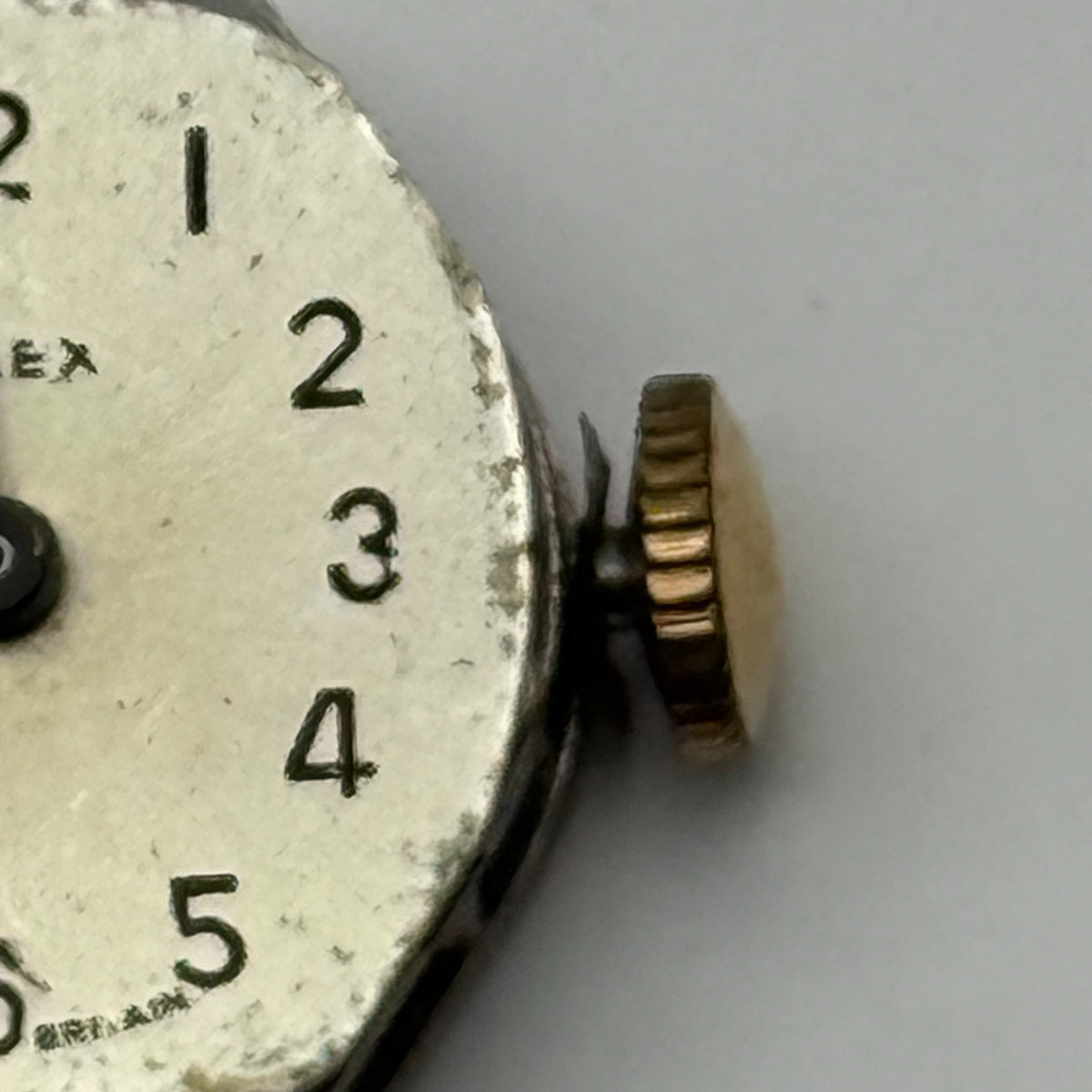 Timex 453 Watch Movement Great Britain Manual Wind Vintage Parts Repair 14.2mm