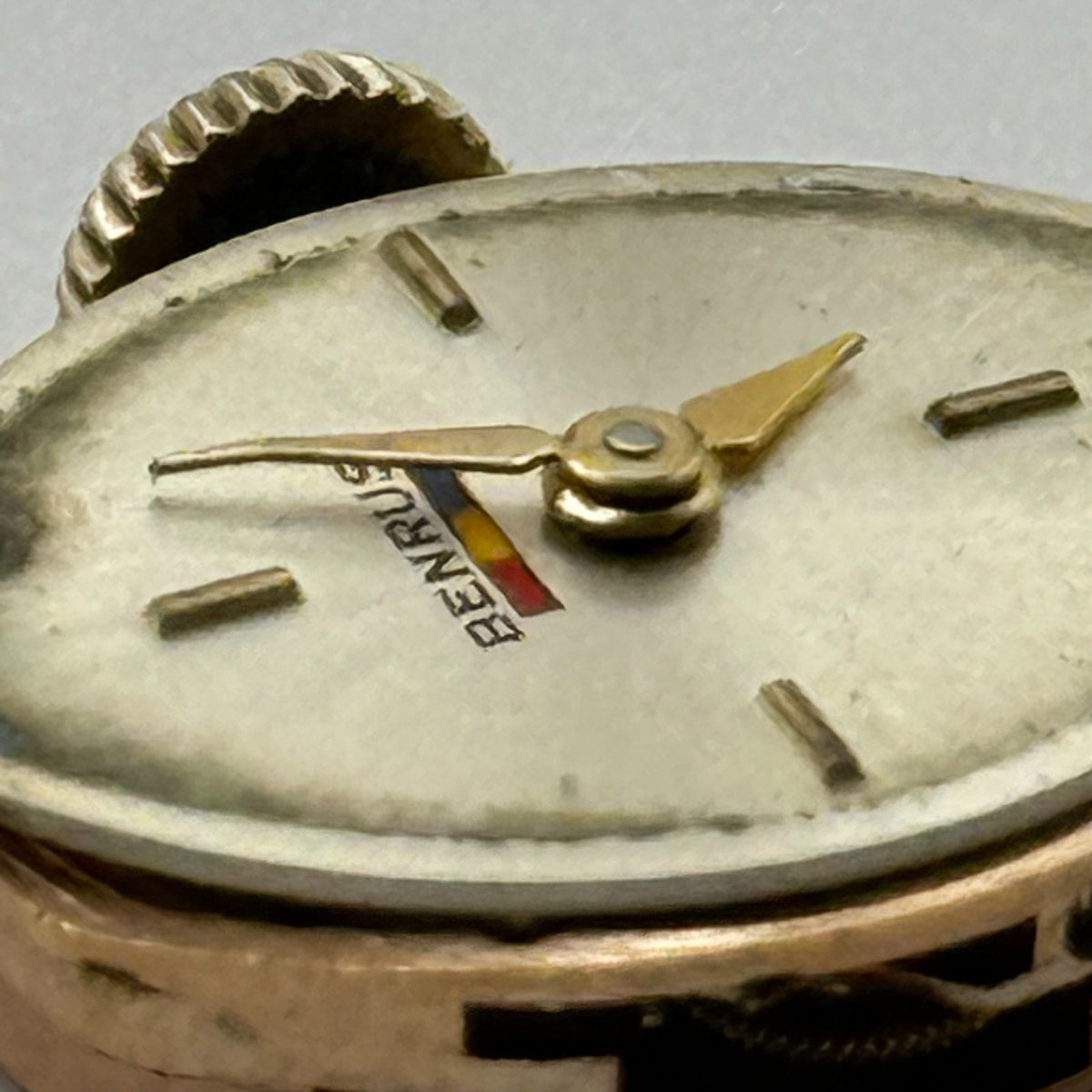 AS 1491 Watch Movement Running A. Schild Benrus DZ 2F Swiss 17 Jewels Parts 13mm