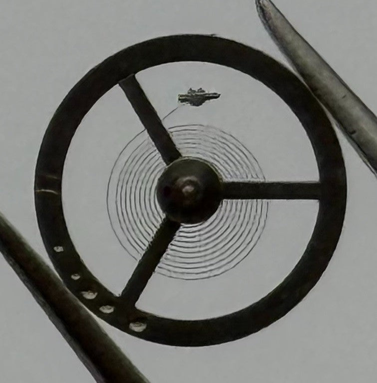 EB 1333 Balance Wheel Complete And Spring 8¾’’’ Renata 118 Watch Movement Parts