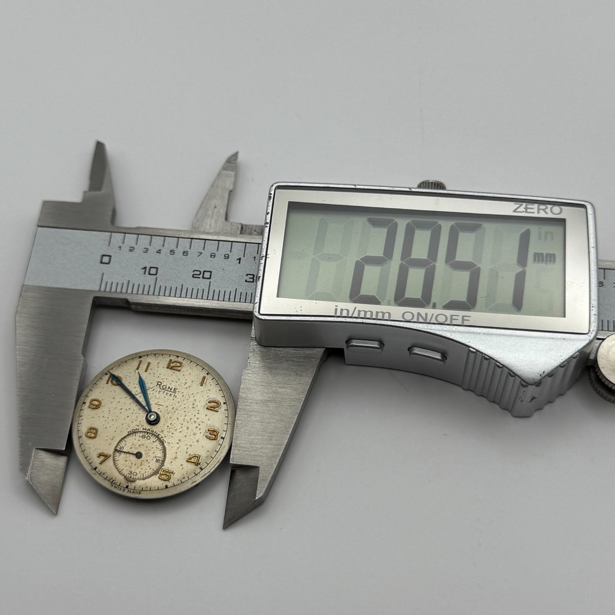 Rone Fifteen 1200 Watch Movement - For Parts / Repair - 26.4mm