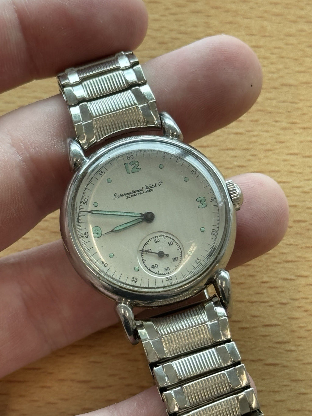 IWC Calibre 83 Watch Movement - Rare Sought After Calibre - For Parts / Repair