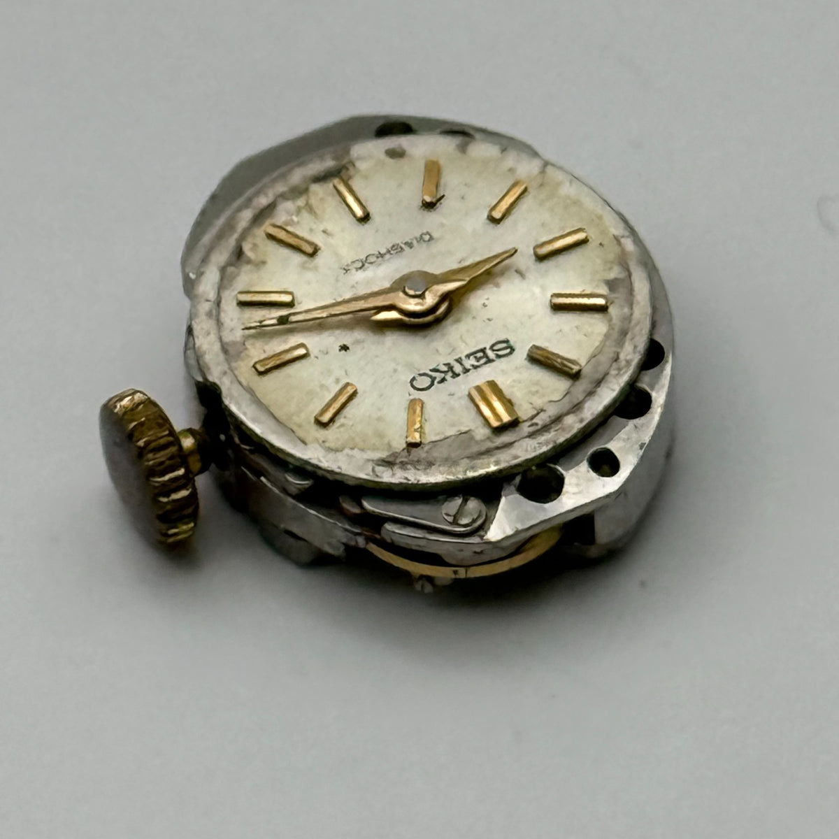 Seiko 10M Watch Movement Diashock 17 Jewels Ladies Vintage Parts Repair 15.7mm