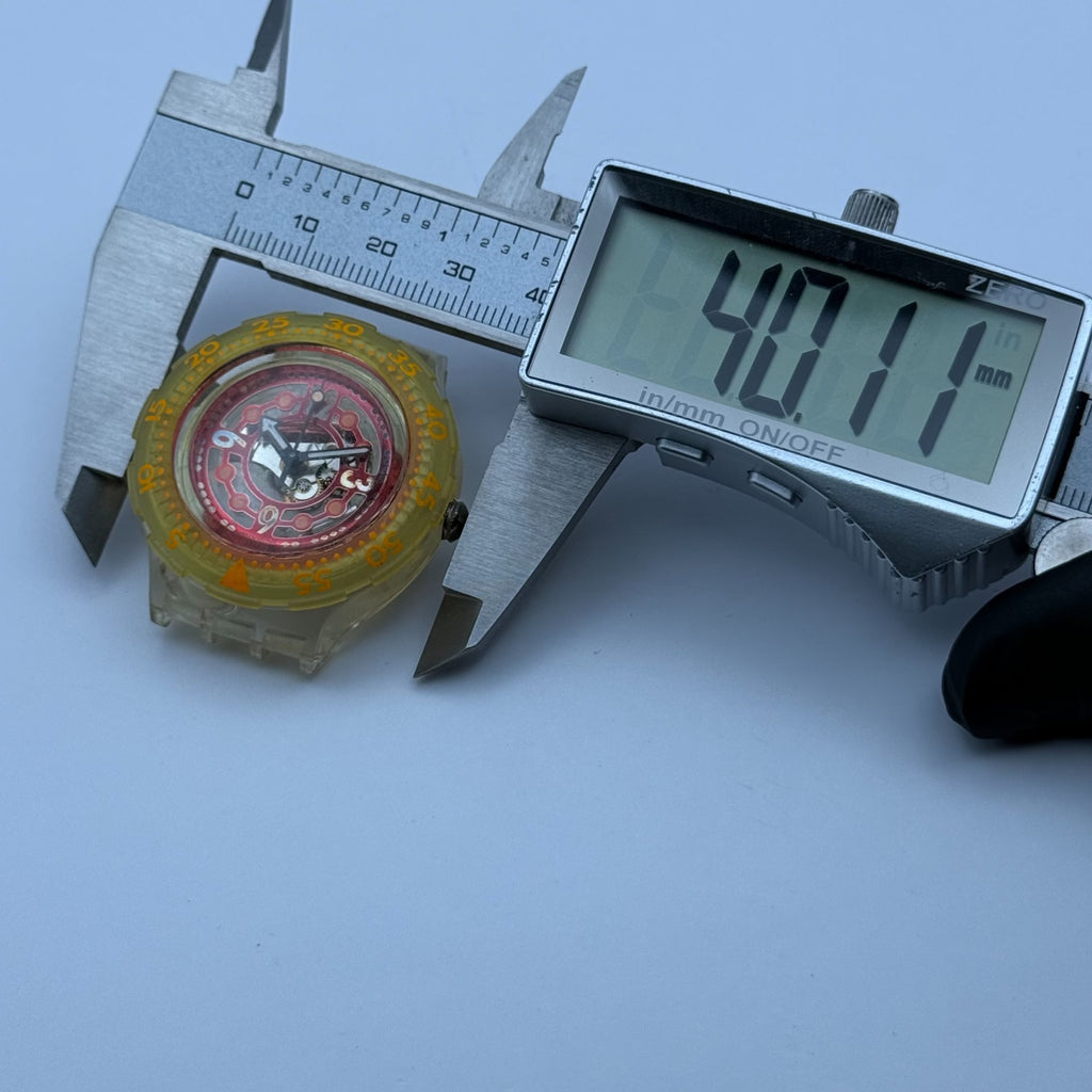 Vintage Swatch Scuba 200 Watch SDK114 Red Marine 1994 ETA Quartz 40mm Parts 