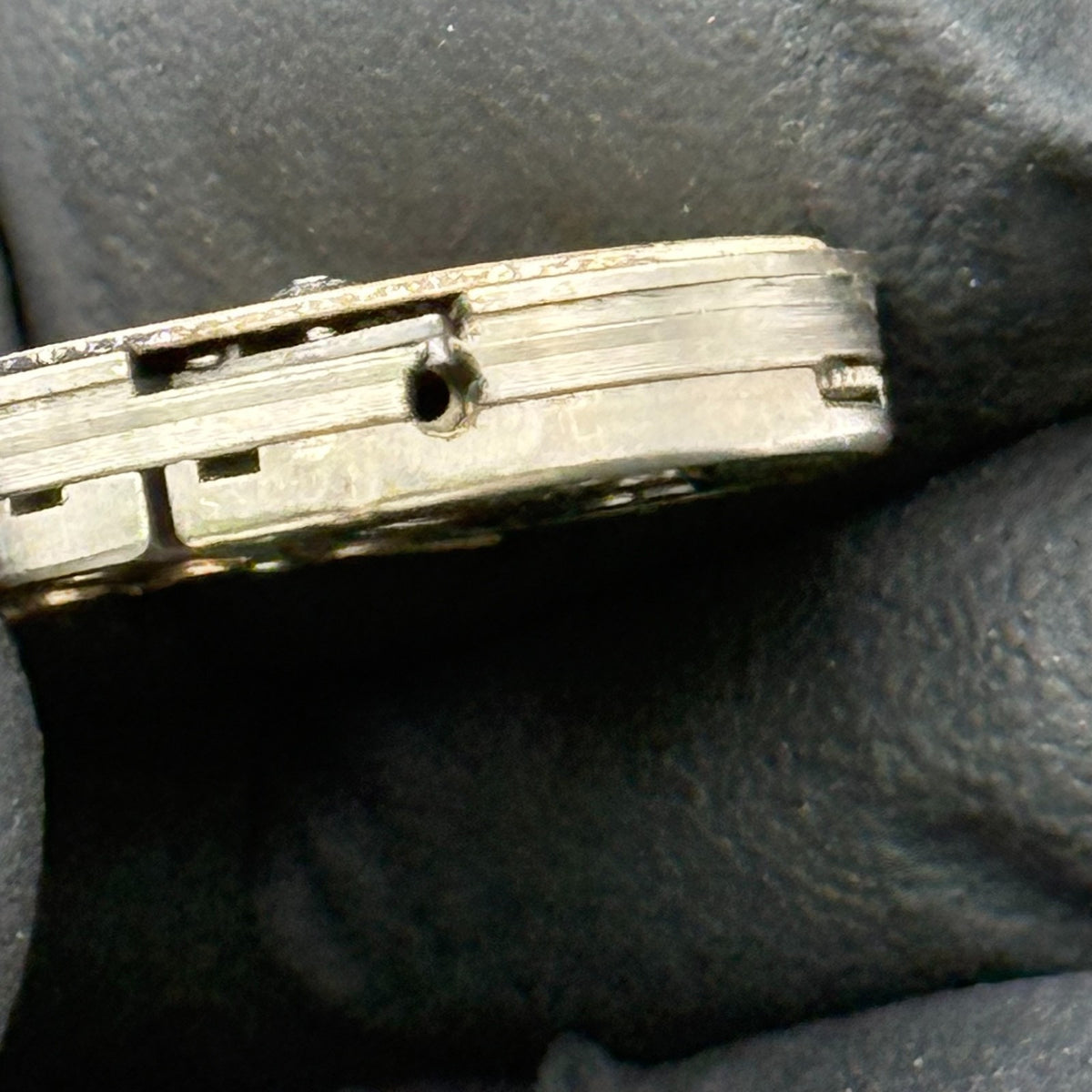 Buren 337 Watch Movement Buren Grand Prix 15 Jewels Swiss Parts Repair 19.3mm