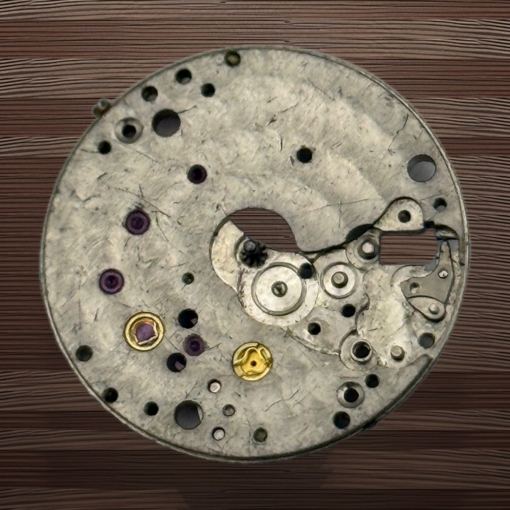 Rolex Calibre 1600 Watch Movement - Suitable - For Parts / Repair - 20.8mm