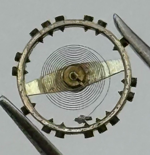 FHF 159 Balance Wheel Complete And Spring 3-10 Renata 190 M Watch Movement Parts