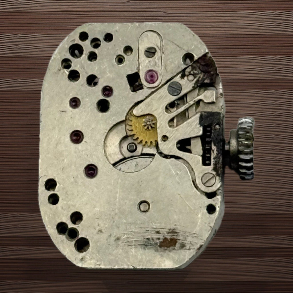 Luch Zaria 1800 Watch Movement Soviet USSR Ladies Manual Wind Parts 16.6mm