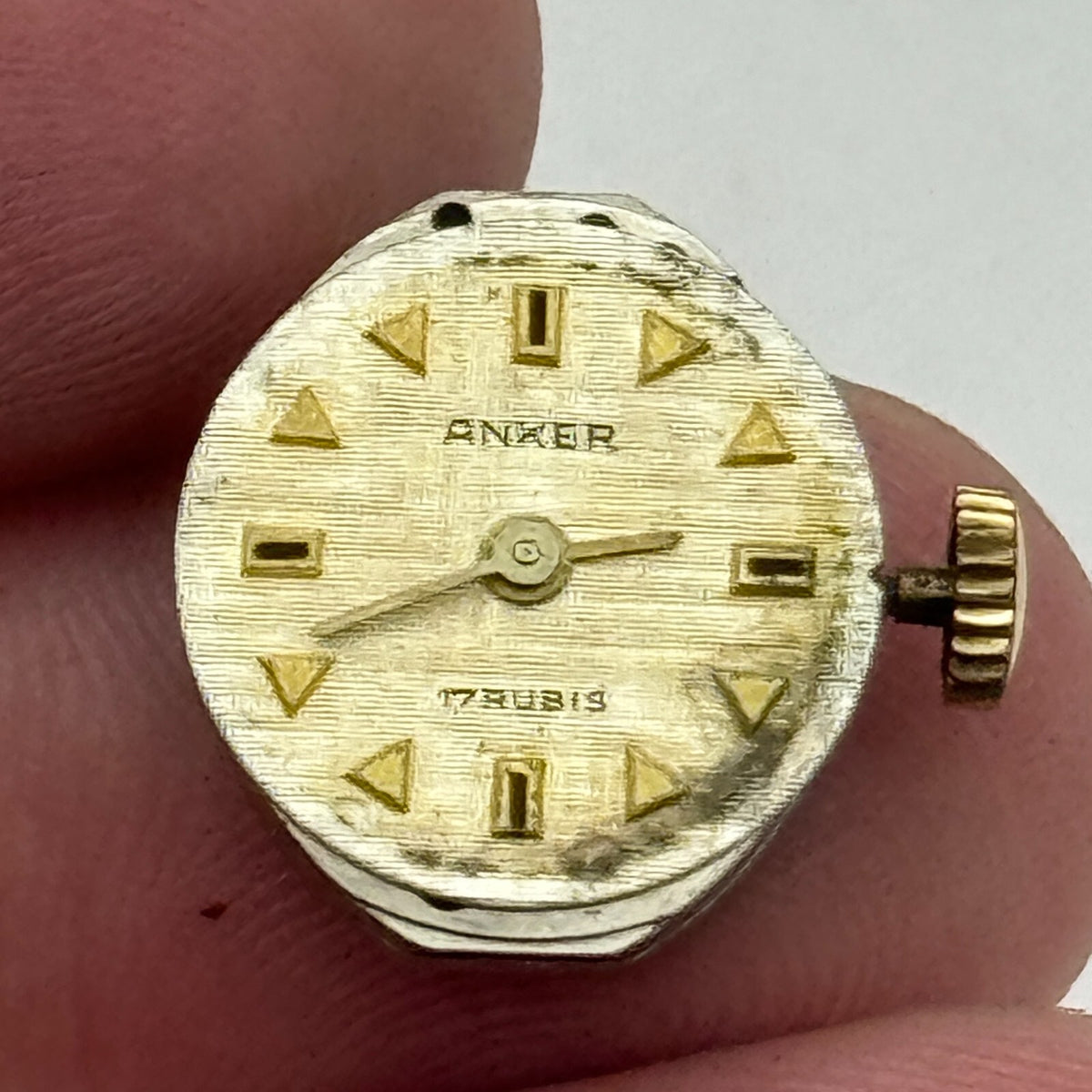 PUW 1075 Watch Movement Anker Ladies Manual Wind 21600 Swiss Vintage Parts 13mm