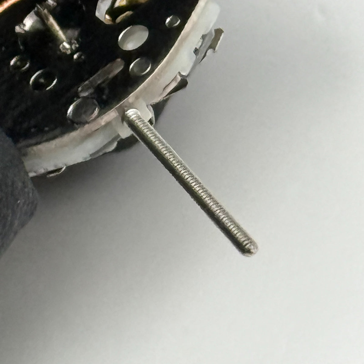 Miyota 2035 Watch Movement Quartz Japan Untested Parts Repair Spares 15.3mm