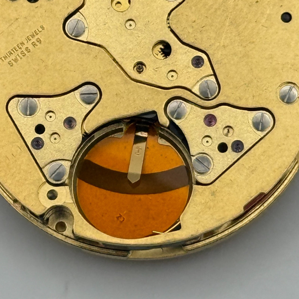 Ronda 5040.D Watch Movement Quartz Swiss R9 13 Jewels Vintage Parts 28.5mm