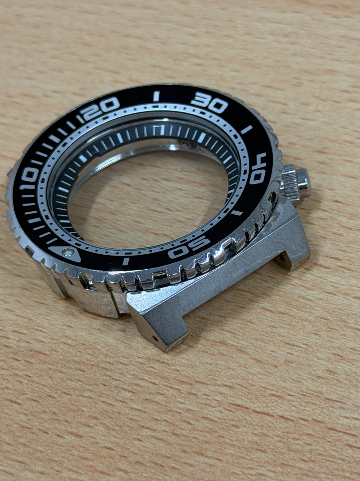 Seiko Caesar 7T92-0JG0 Chronograph Divers Watch Case SNDA13P1 - New Old Stock
