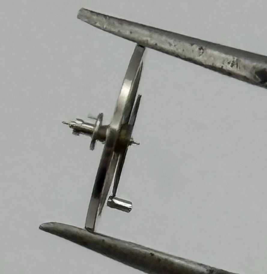 EB 1297 Balance Wheel Complete And Spring 5¼’’’ 201 Watch Movement Parts NOS