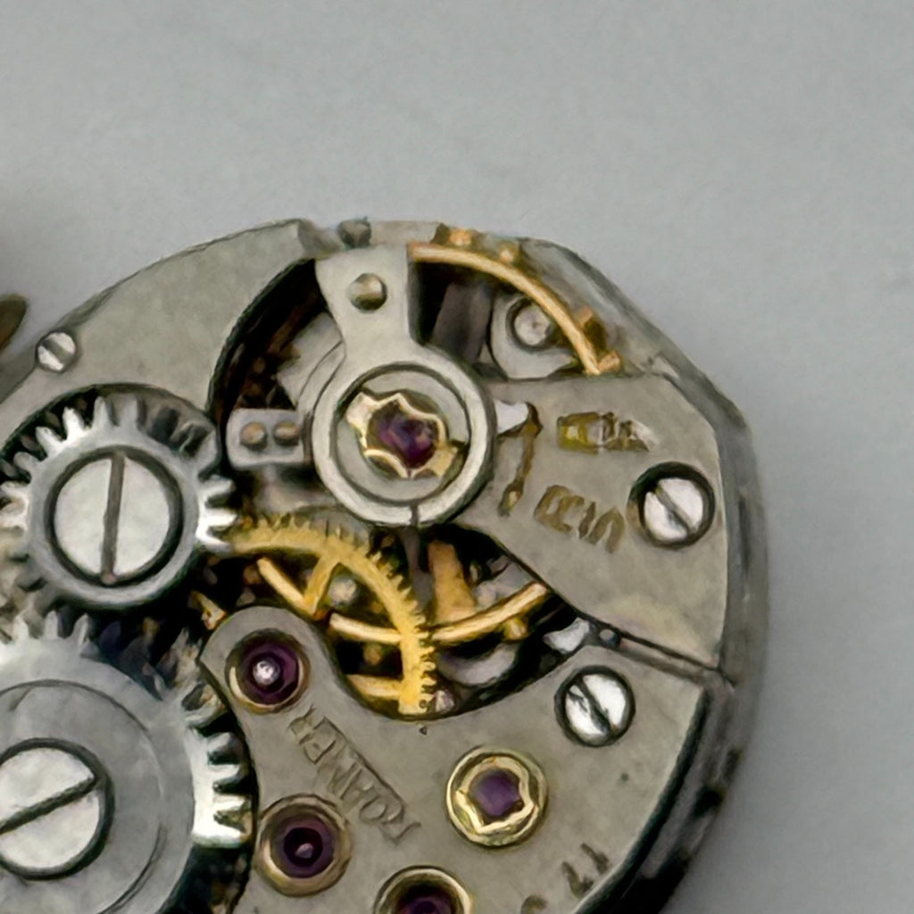MST 389 Watch Movement Running Roamer 17 Jewels Manual Wind Parts Repair 13.1mm