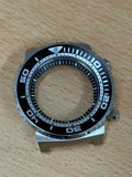 Seiko Caesar 7T92-0JG0 Chronograph Divers Watch Case SNDA13P1 - New Old Stock