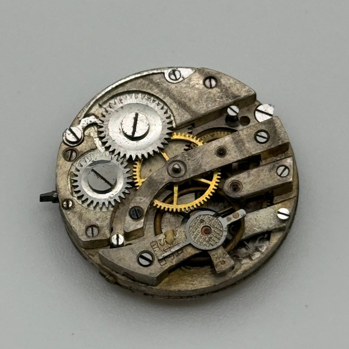 K69 Watch Movement - Manual Wind - For Parts / Repair - 24.6mm