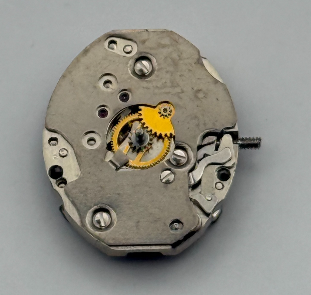 ETA 977.001 Watch Movement Quartz Swiss 6 Jewels Parts Repair Untested 13mm